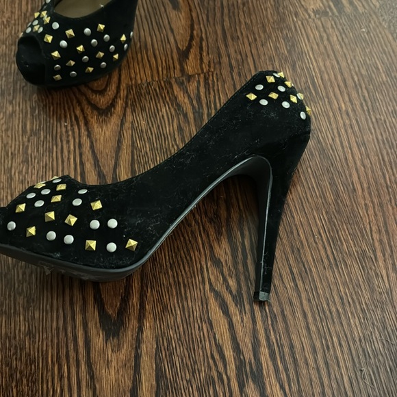 Sexy studded high heels - Picture 5 of 7